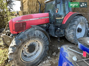 Трактор Massey Ferguson 8250 2000