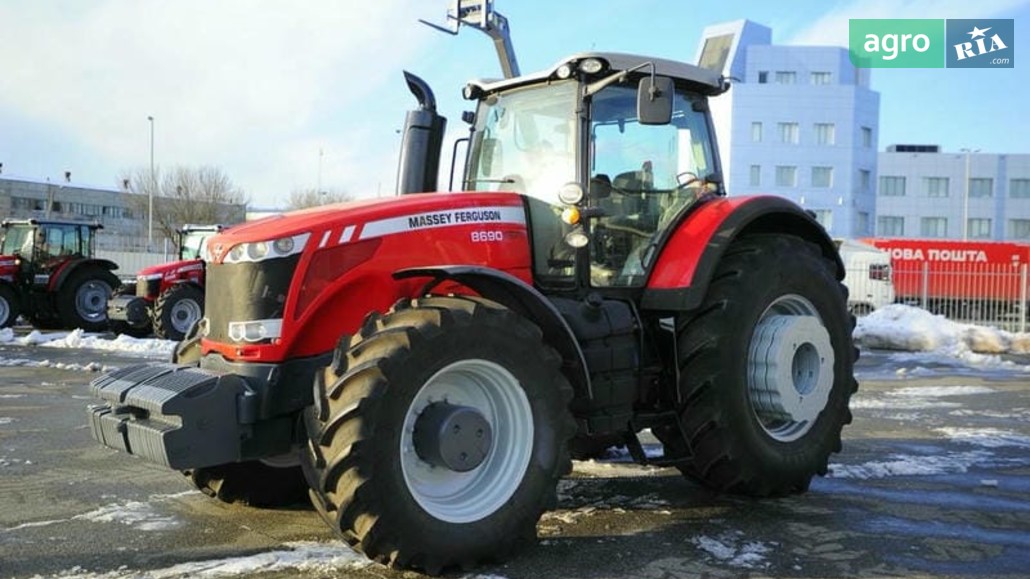 Трактор Massey Ferguson 8690  - фото 1