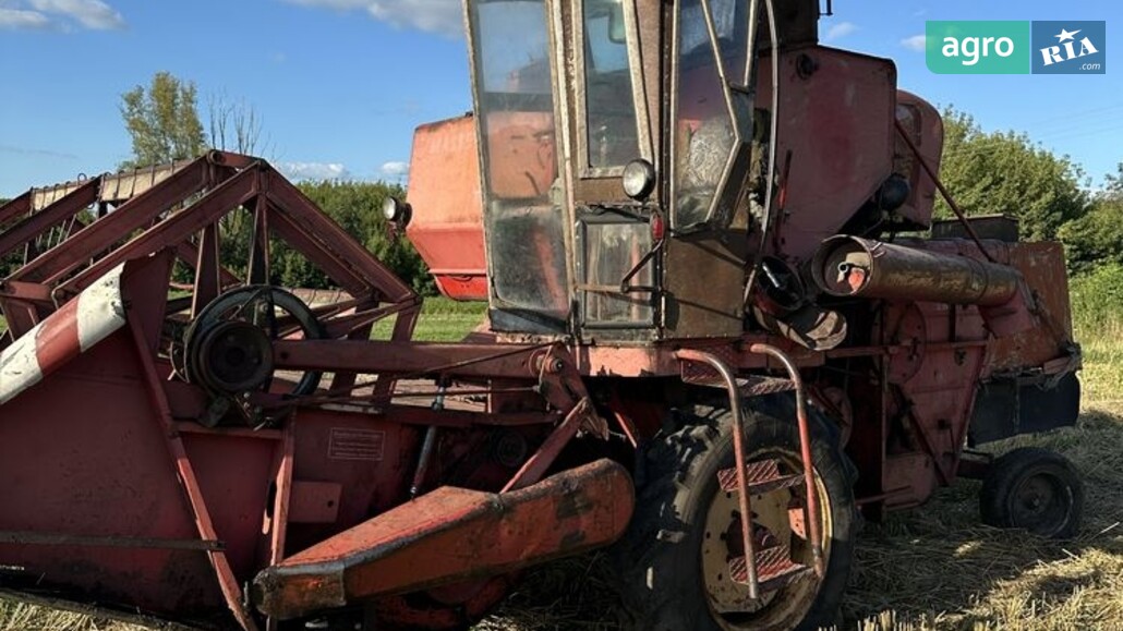 Комбайн Massey Ferguson 86 1986 - фото 1
