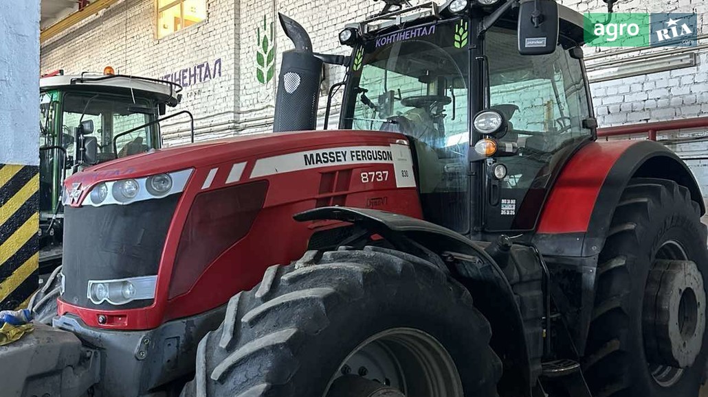 Трактор Massey Ferguson 8737 2017 - фото 1
