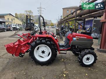 Mitsubishi MT 2000 - фото