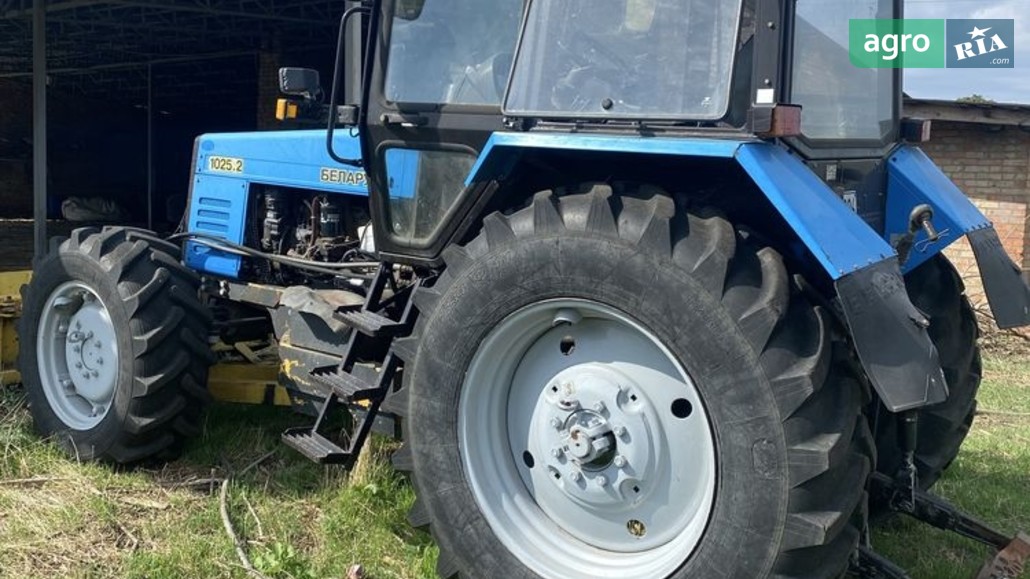 Трактор МТЗ 1025.2 Беларус 2017 - фото 1