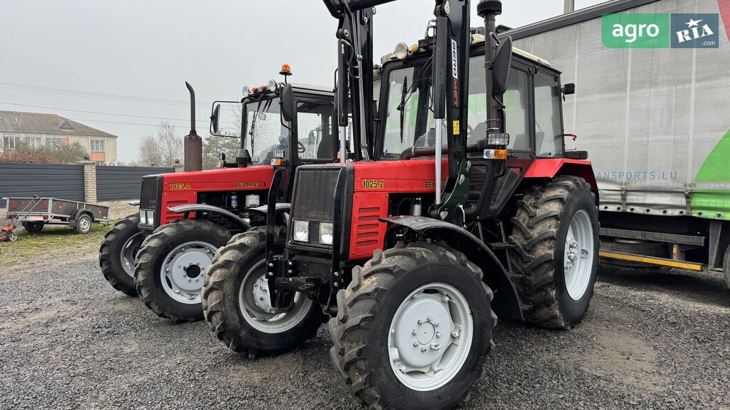 Трактор МТЗ 1025.2 Беларус 2016 - фото 1