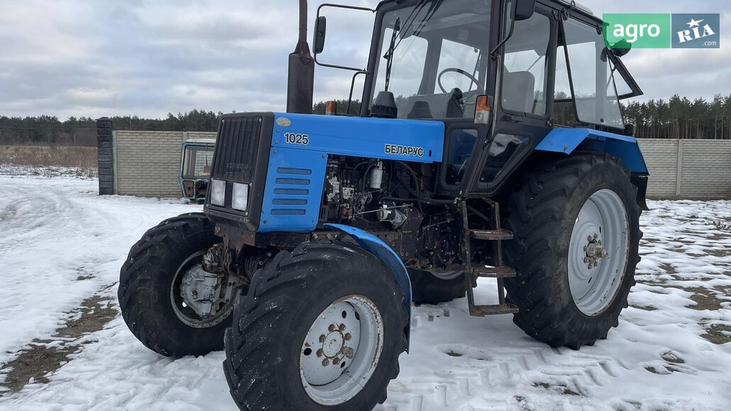 Трактор МТЗ 1025 Беларус 2007 - фото 1