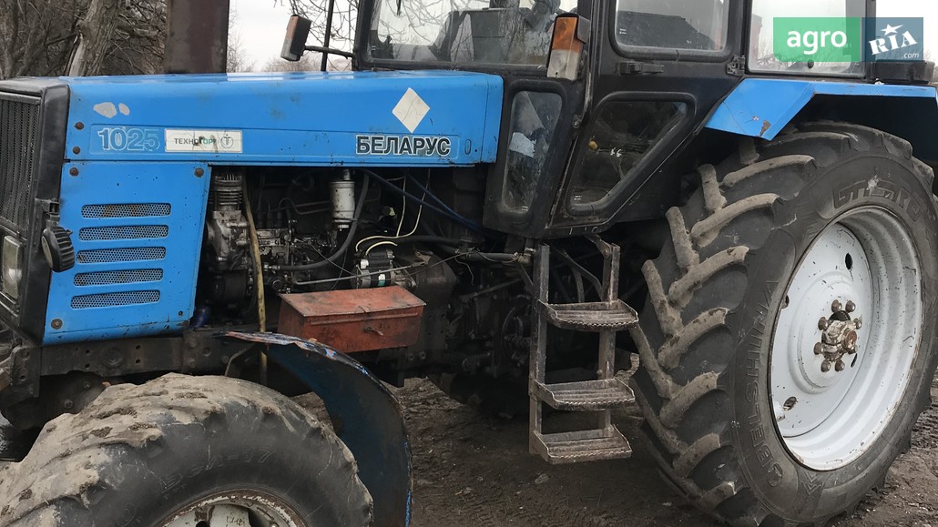 Трактор МТЗ 1025 Беларус 2006 - фото 1