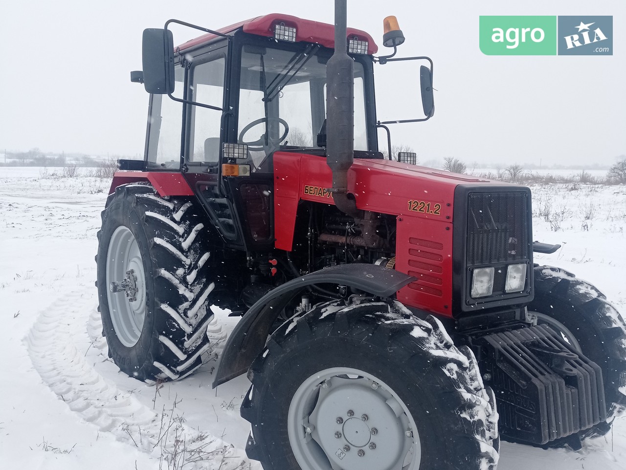 Трактор МТЗ 1221.2 Беларус 2015 - фото 1
