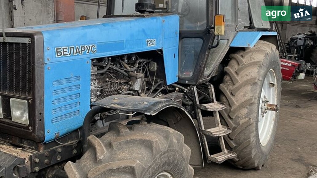 Трактор МТЗ 1221.2 Білорус 2010 - фото 1