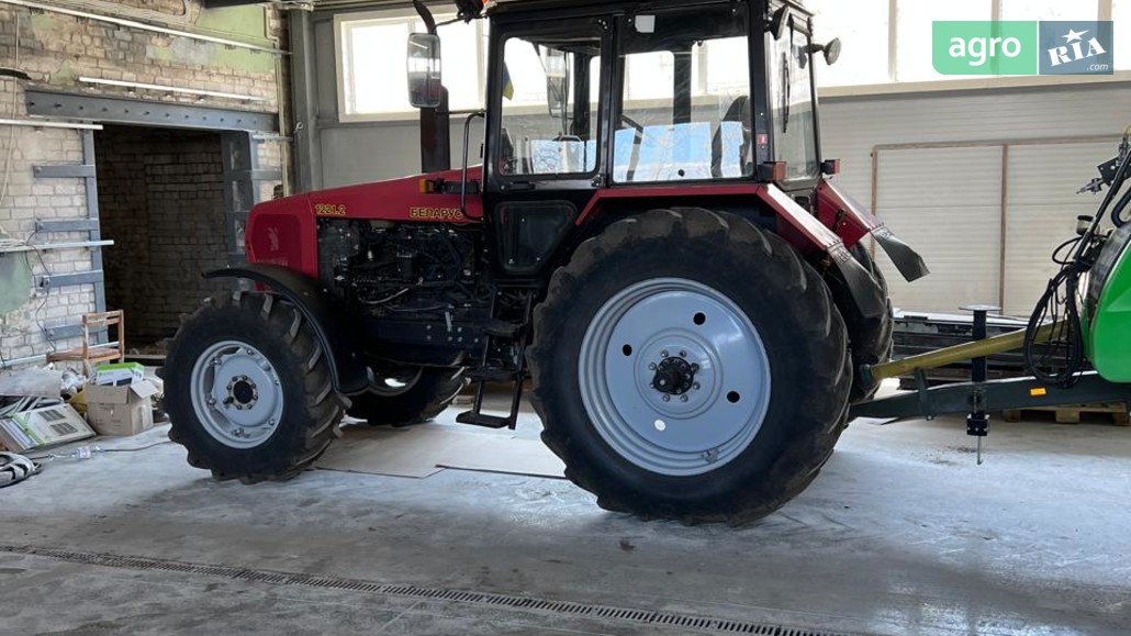 Трактор МТЗ 1221.2 Беларус 2021 - фото 1