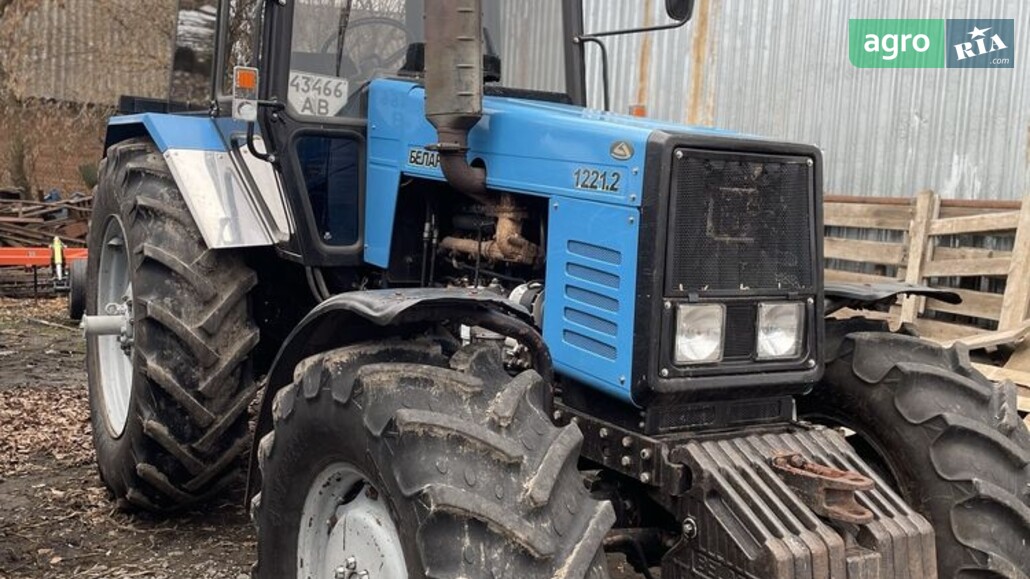 Трактор МТЗ 1221 Білорус 2011 - фото 1