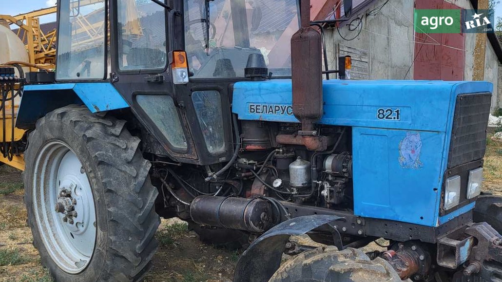 Трактор МТЗ 82 Беларус 2012 - фото 1