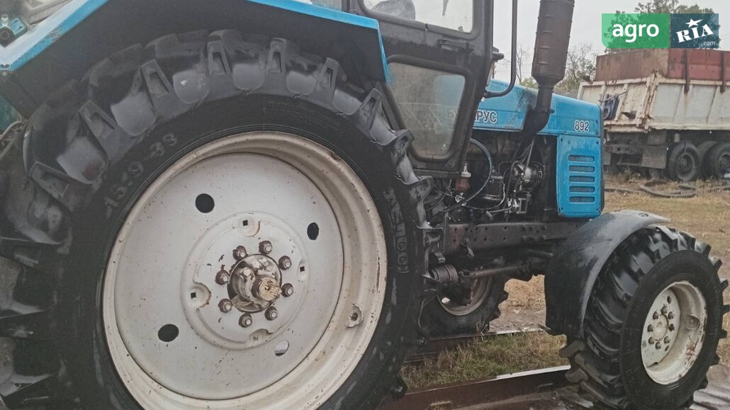 Трактор МТЗ 892 Беларус 2011 - фото 1