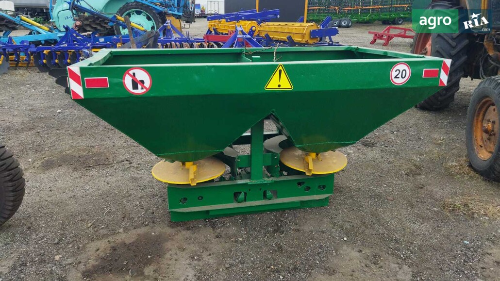 Разбрасыватель МВД 1000 2012 - фото 1