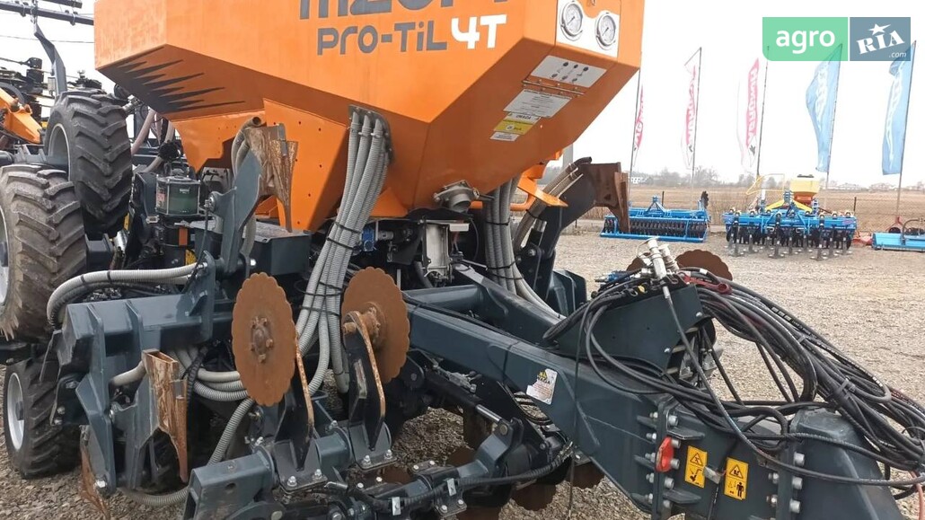 Сеялка Mzuri Pro-Til 4 T Select 2023 - фото 1