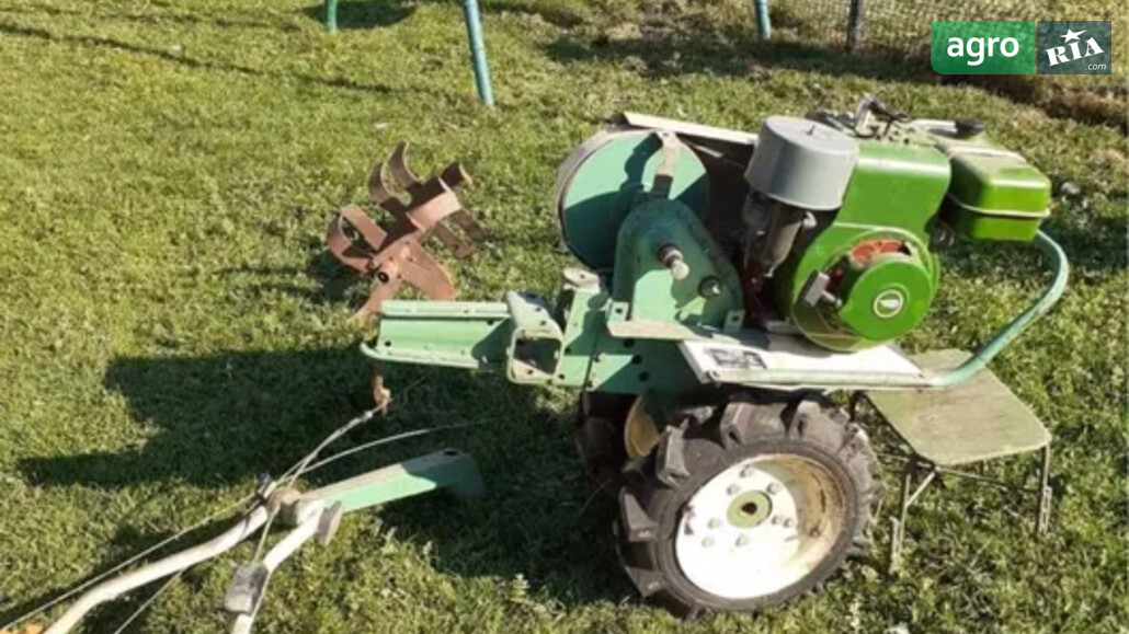 Мотоблок Нева МБ-1 1992 - фото 1