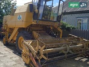 Комбайн New Holland 1540 1980