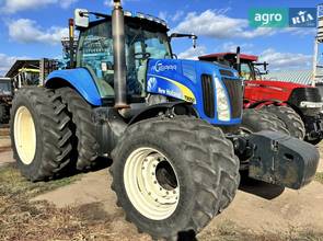 Трактор New Holland 8050 2010