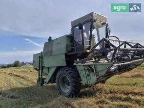 Комбайн New Holland Clayson 1979