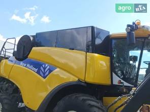 Комбайн New Holland CR 9060 2007
