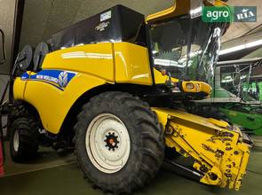 Комбайн New Holland CR9090 2009