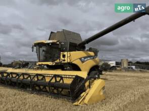 Комбайн New Holland CR9090 2012