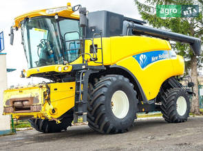 Комбайн New Holland CR 2008