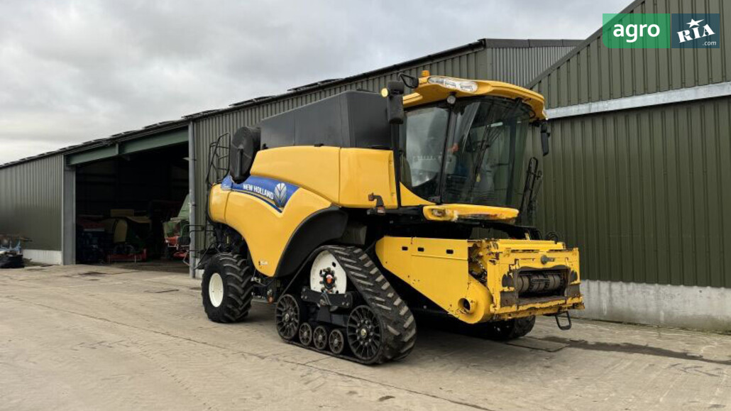 Комбайн New Holland CR 2012 - фото 1