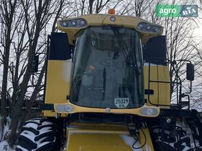 Комбайн New Holland CS 2007