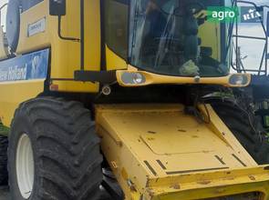 Комбайн New Holland CSX 2010