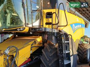 Комбайн New Holland CX 8.80 2017