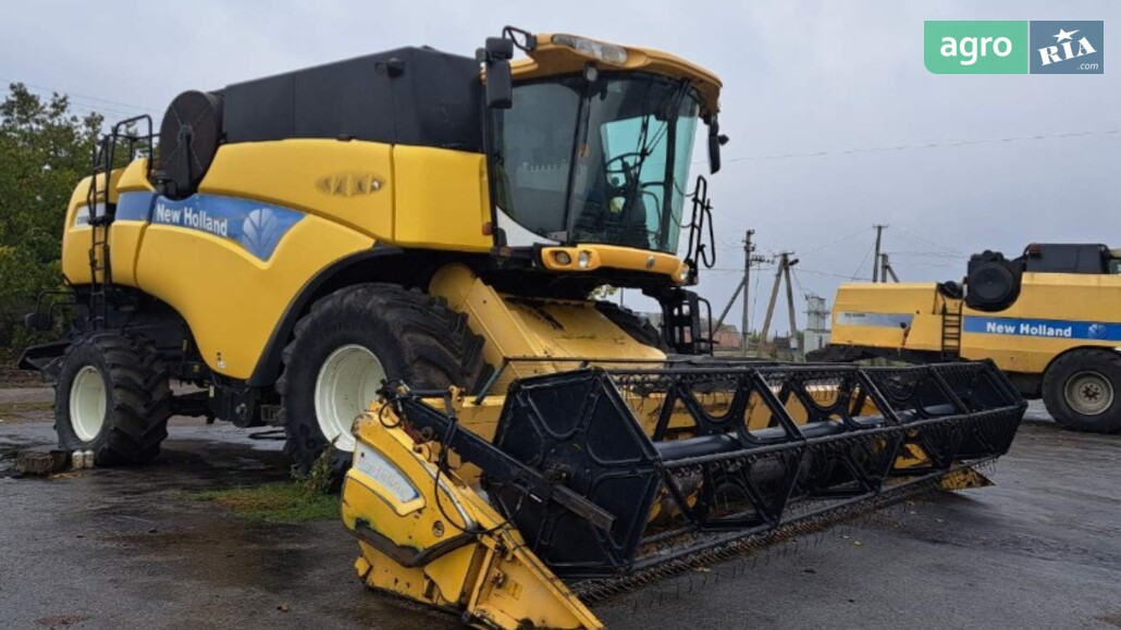 Комбайн New Holland CX 8080 2008 - фото 1