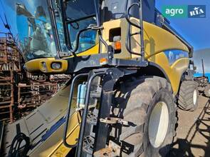 Комбайн New Holland CX 8080 2010