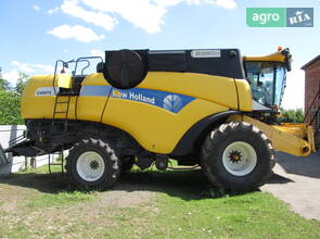Комбайн New Holland CX8070 2008