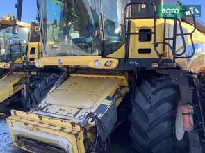 Комбайн New Holland CX8080 