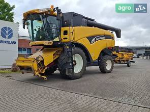 Комбайн New Holland CX860 2004
