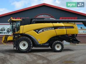 Комбайн New Holland CX 2004