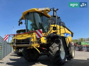 Комбайн New Holland CX 2008