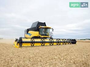 Комбайн New Holland CX 