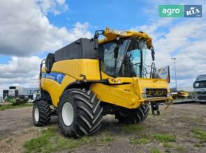 Комбайн New Holland CX 2013