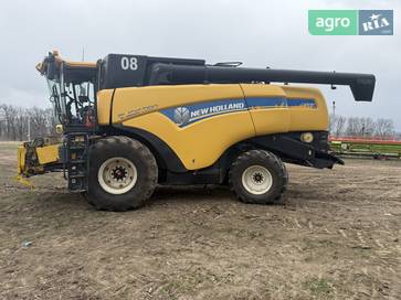 New Holland СХ 2015 - фото