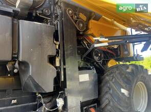 Комбайн New Holland СХ 2021