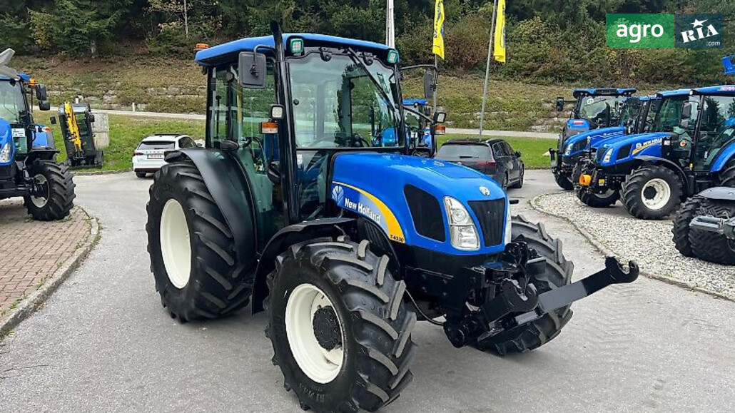 Трактор New Holland T4030 2009 - фото 1