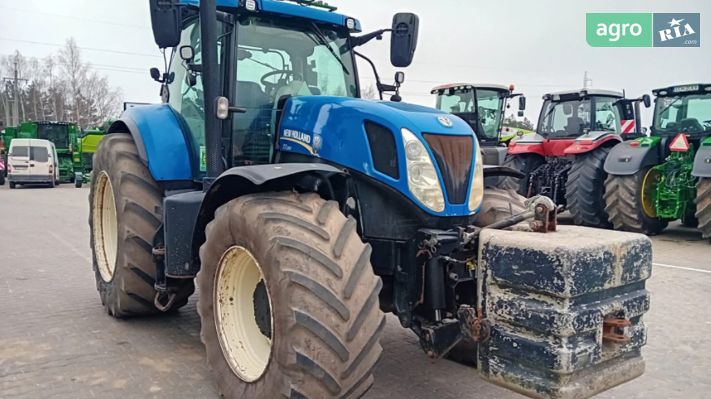 Трактор New Holland T7.250 2013 - фото 1