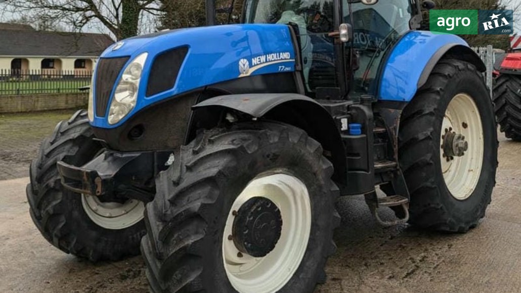Трактор New Holland T7.260 2013 - фото 1