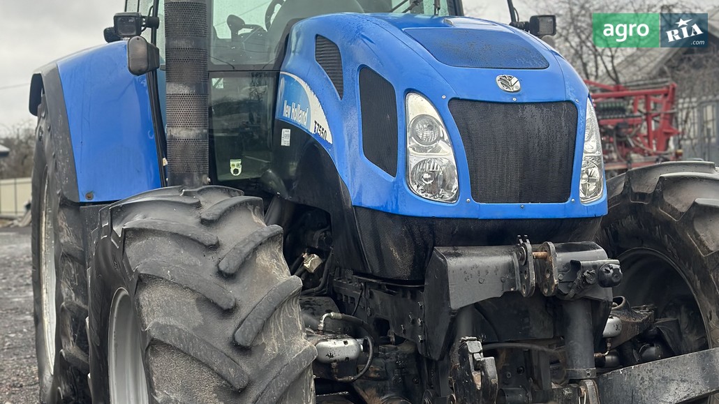 Трактор New Holland T7040 2008 - фото 1