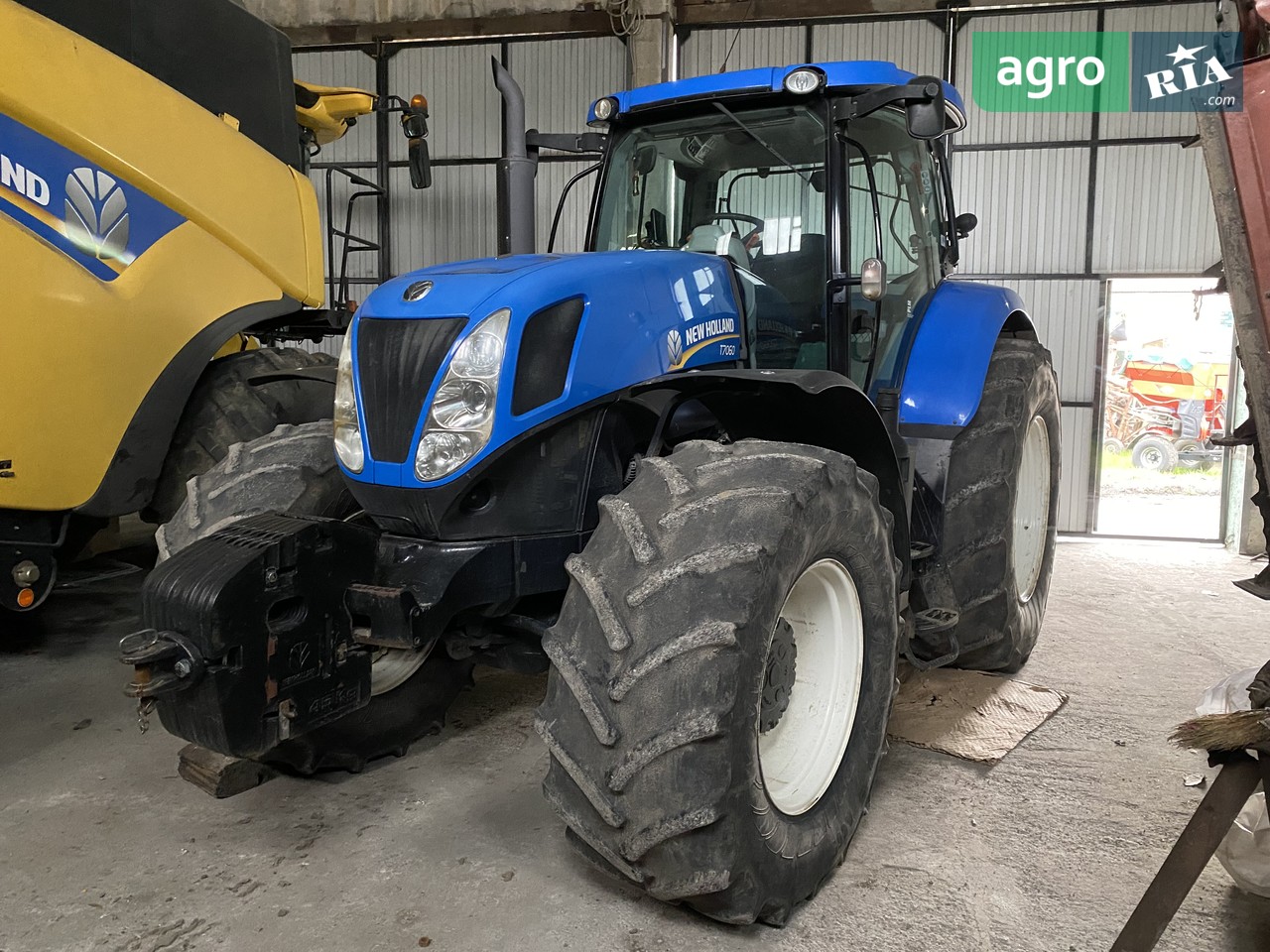 Трактор New Holland T7060 2016 - фото 1