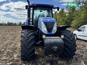 Трактор New Holland T7060 