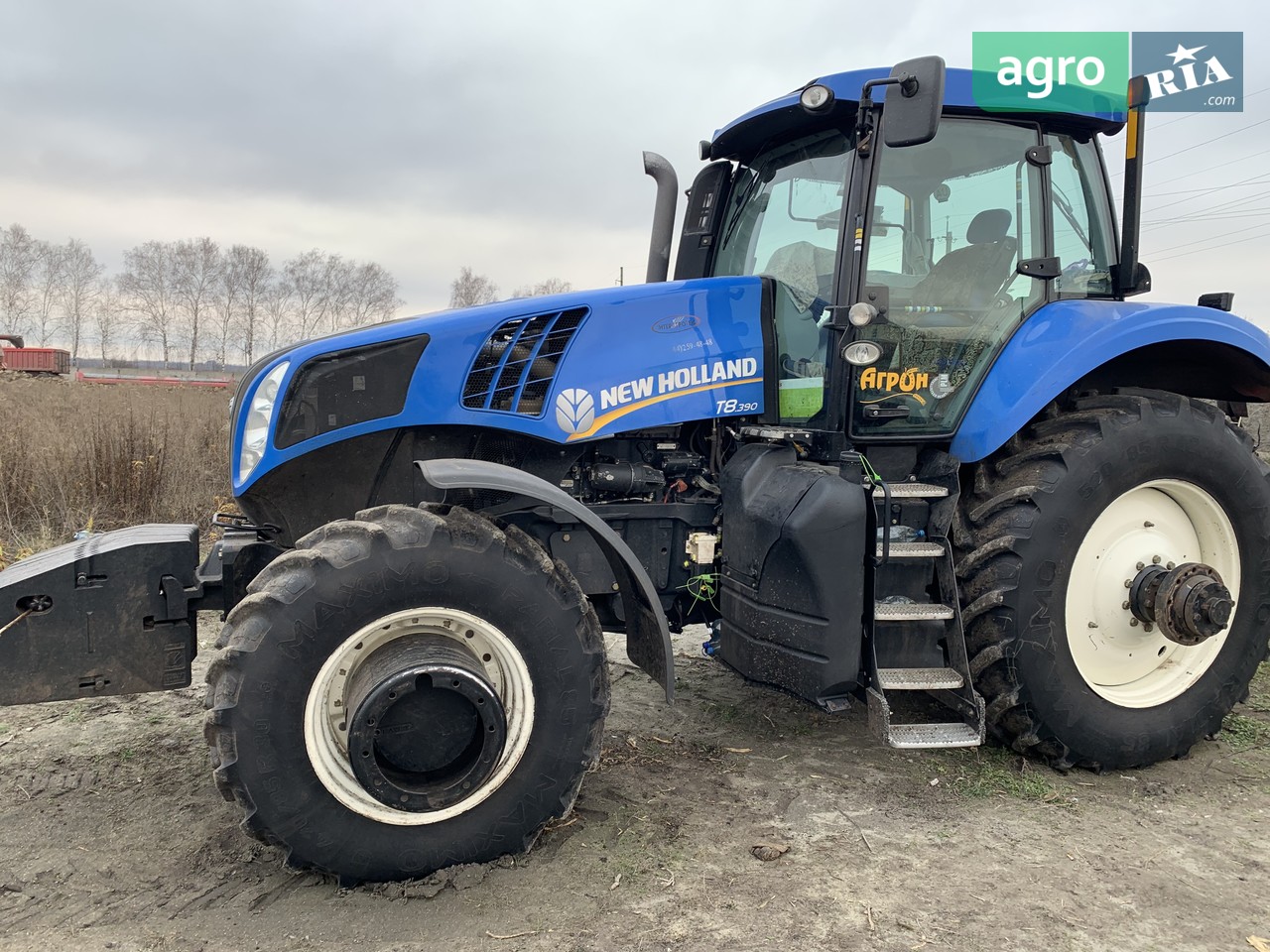 Трактор New Holland T8.390 2012 - фото 1