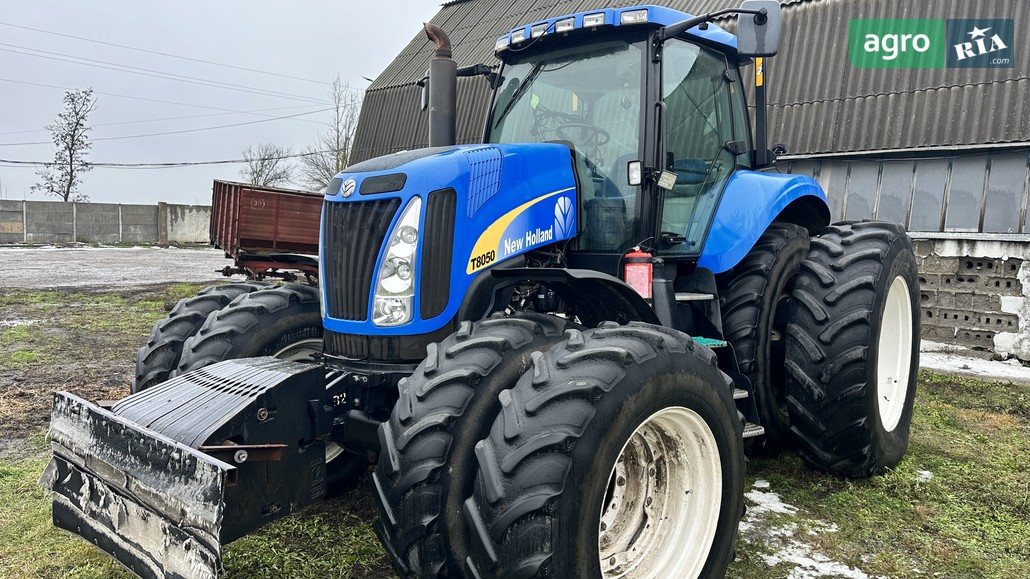 Трактор New Holland T8050 2010 - фото 1