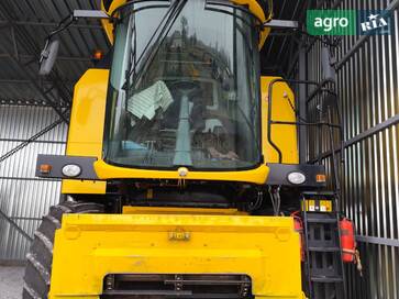 New Holland TC5.90  - фото