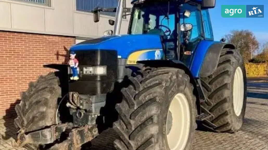 Трактор New Holland TM 2005 - фото 1